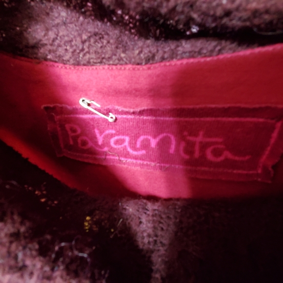 Brown/Burgundy Abstract Top - Picture 6 of 8